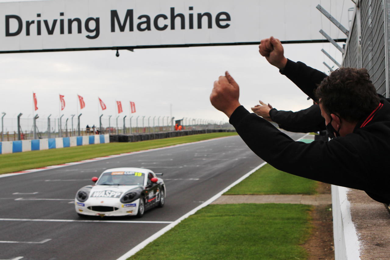 Tom Golding – CTS Motorsport Ginetta G40
